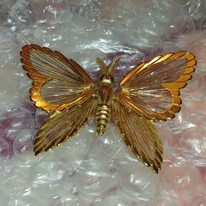 🌹3/$15 SALE🌹Monet Butterfly pin